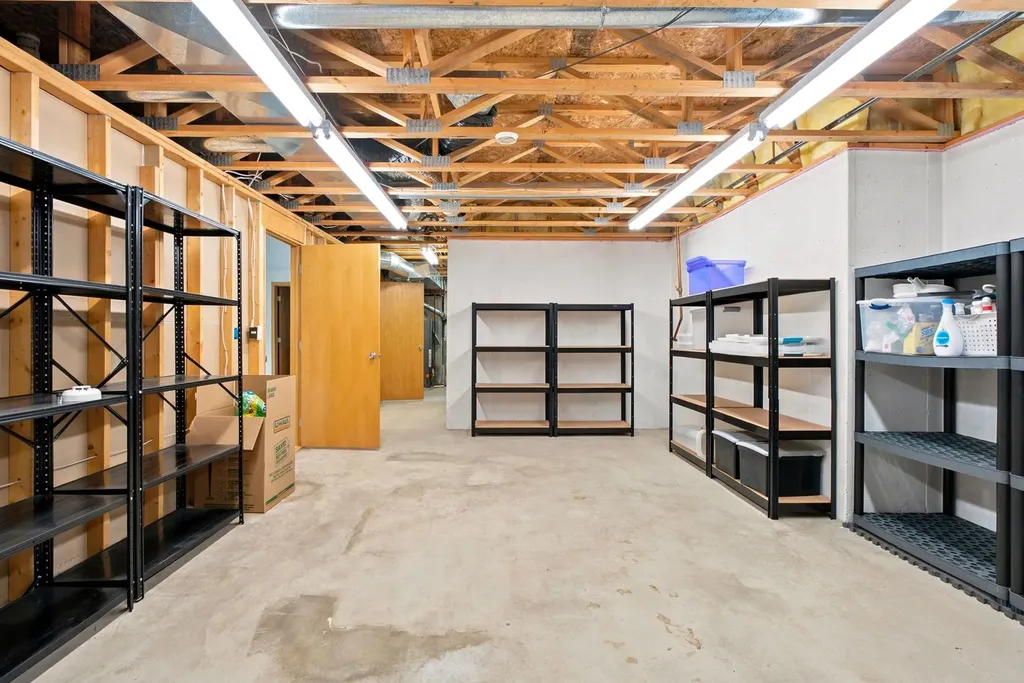 821 N Cedar Park Wichita KS 67235