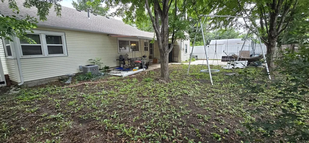525 Santa Fe Street Newton KS 67114