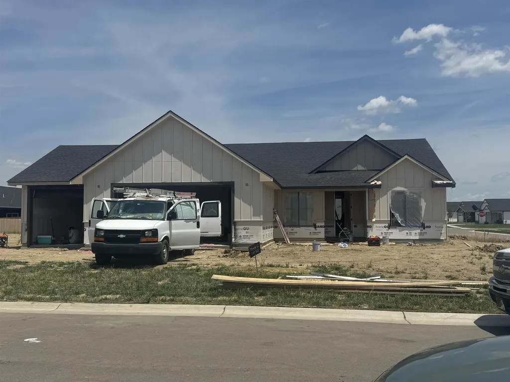 336 S Buckland Street Derby KS 67037
