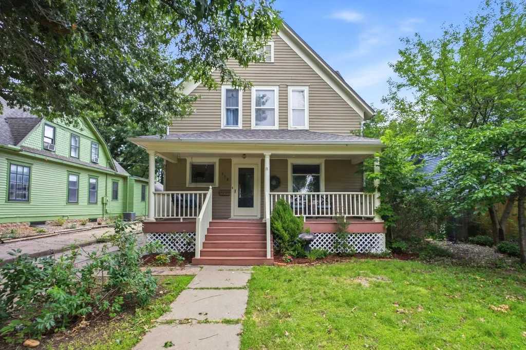 118 Harrison Newton KS 67114