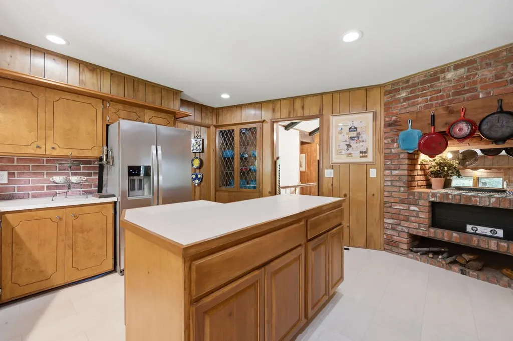 1808 N Heiserman Wichita KS 67203