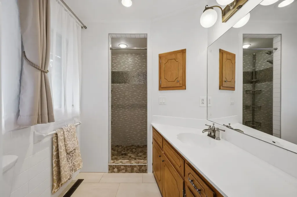 1808 N Heiserman Wichita KS 67203