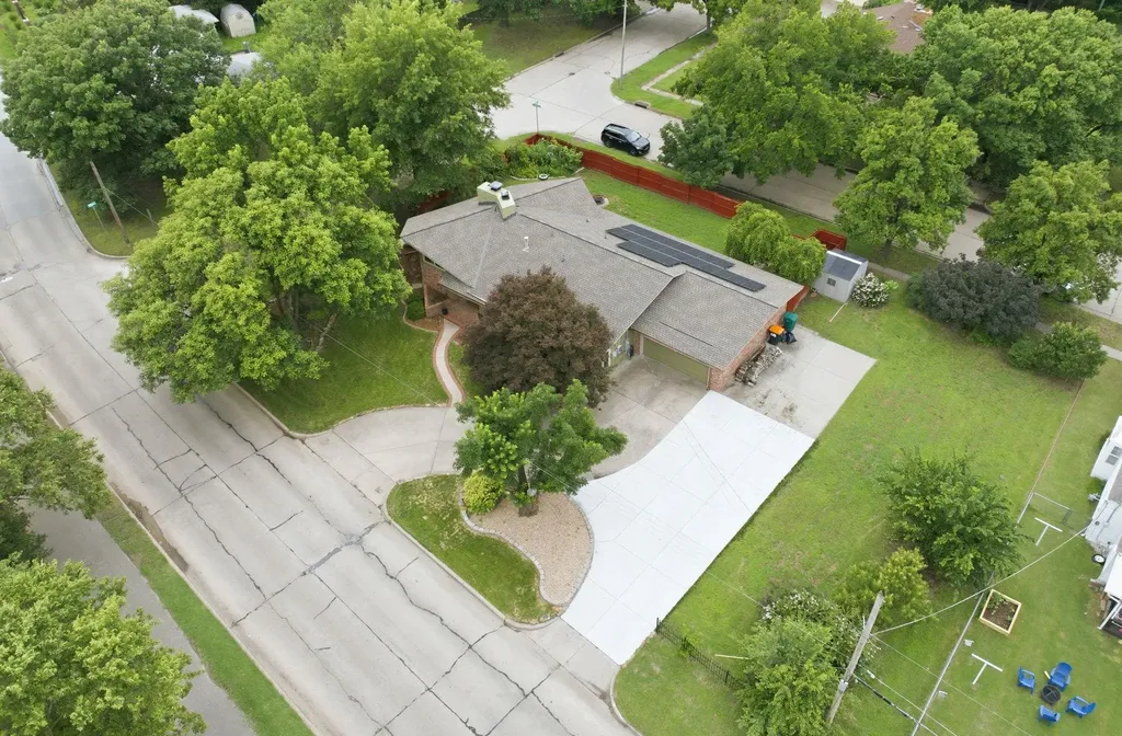 1808 N Heiserman Wichita KS 67203