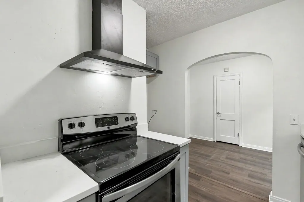 629 N Ridgewood Drive Wichita KS 67208