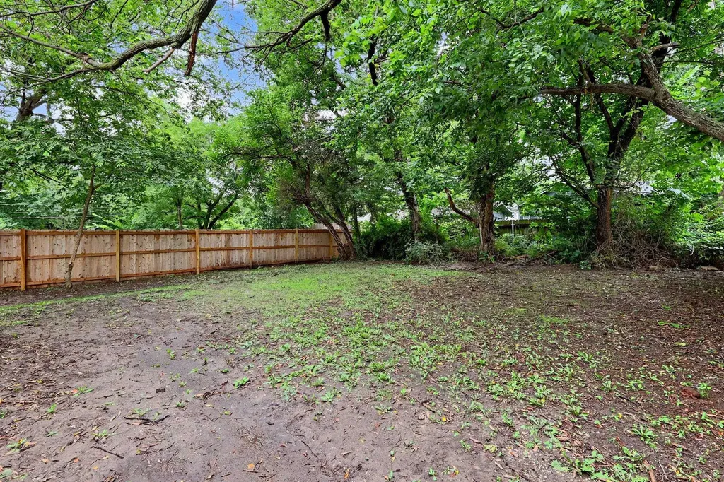 629 N Ridgewood Drive Wichita KS 67208