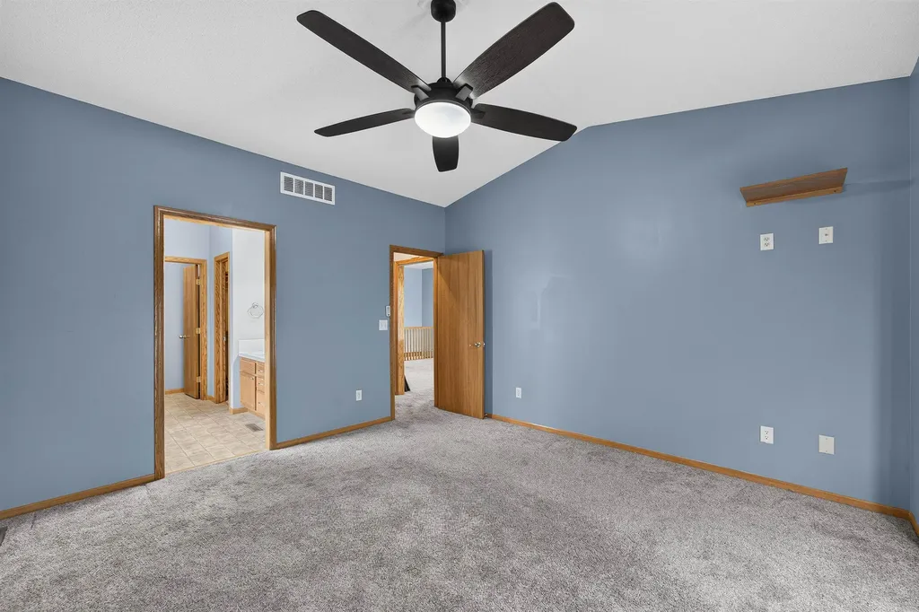 620 S Stoneridge Valley Center KS 67417