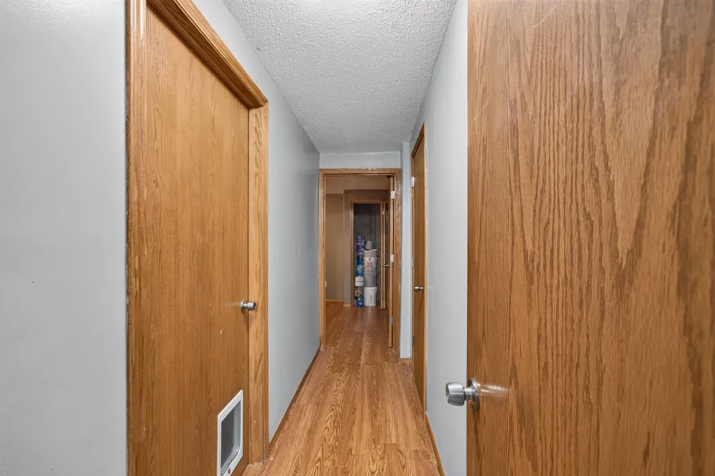 620 S Stoneridge Valley Center KS 67417
