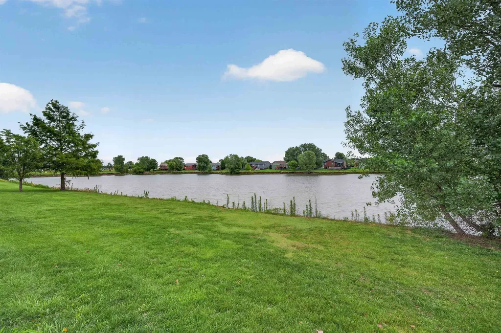 620 S Stoneridge Valley Center KS 67417