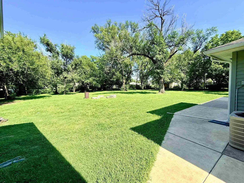 714 N Doris Street Wichita KS 67212