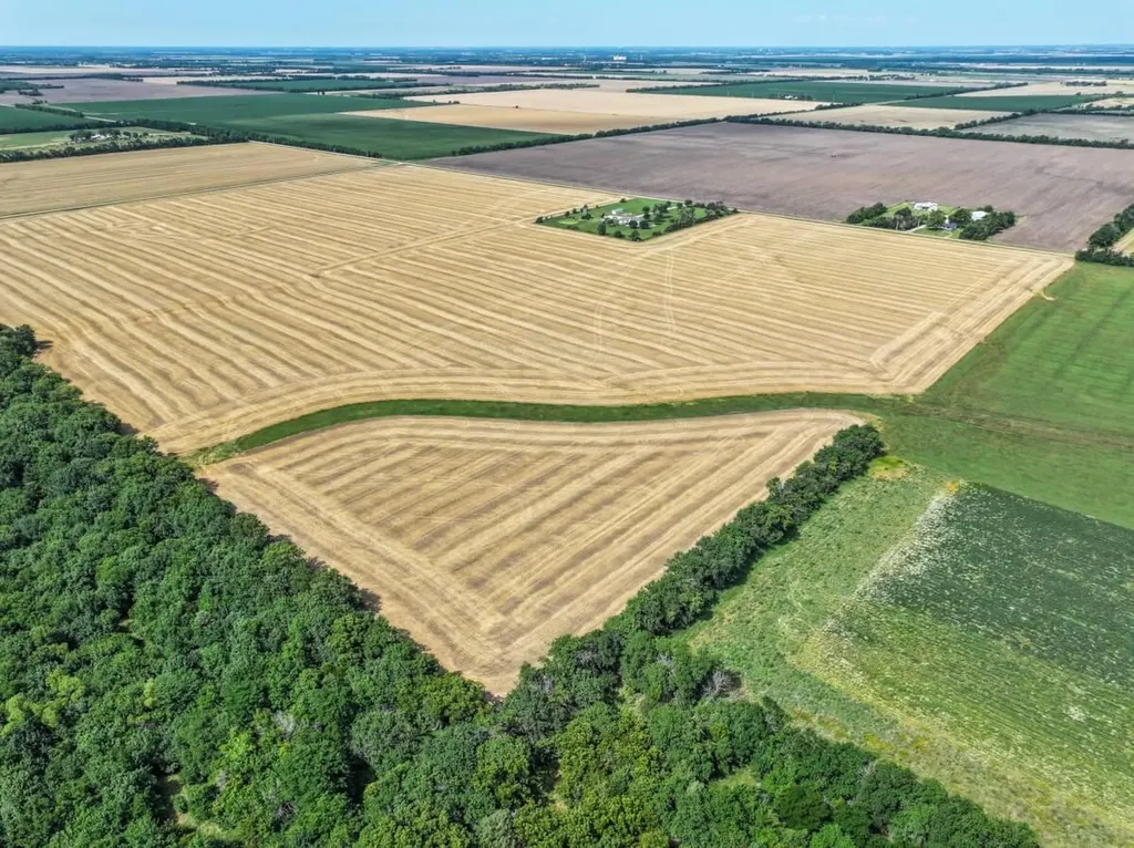 000 S Anderson Road Newton KS 67114