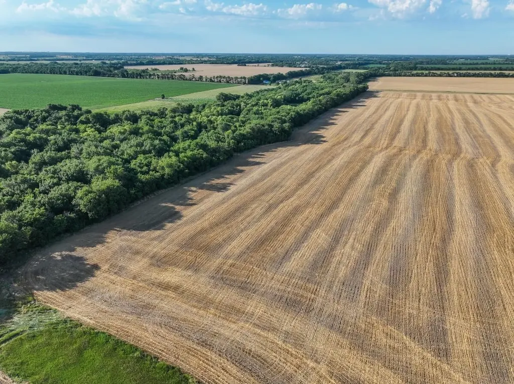 000 S Anderson Road Newton KS 67114