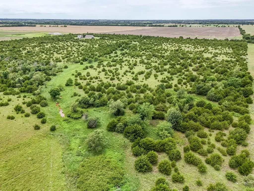 20+/- Acres At 12th & 51st Road Douglass KS 67039