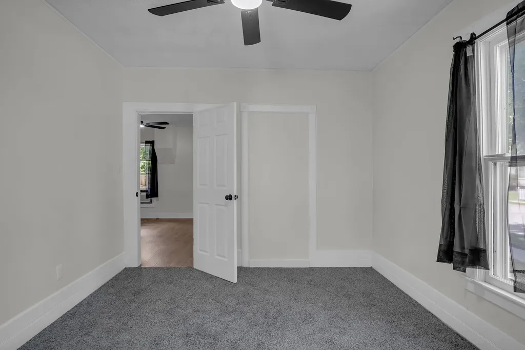 209 E Amos Hesston KS 67062