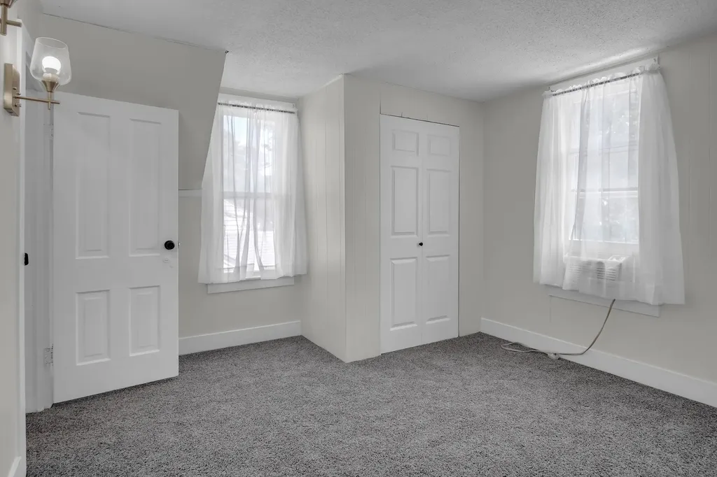 209 E Amos Hesston KS 67062