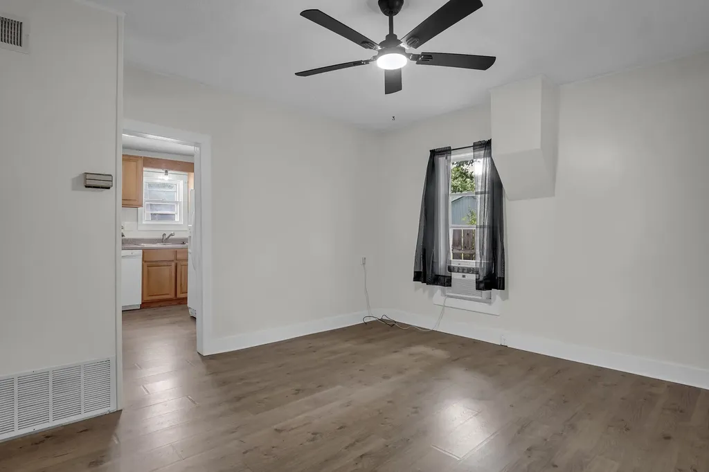 209 E Amos Hesston KS 67062