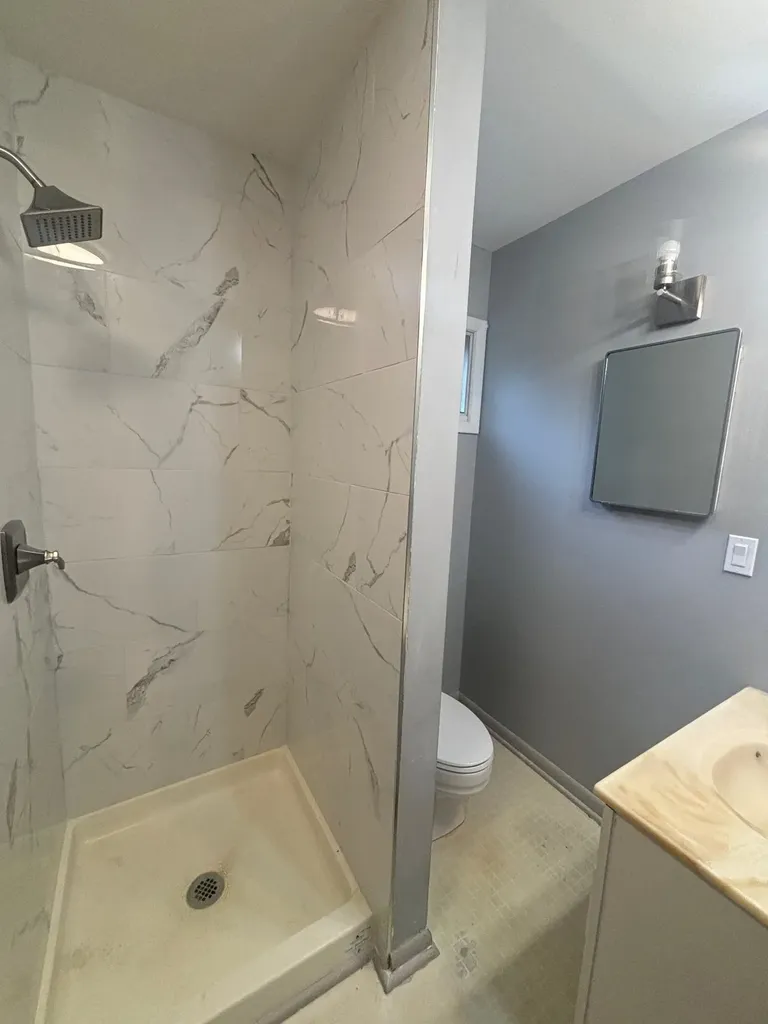 120 E 9th Halstead KS 67056