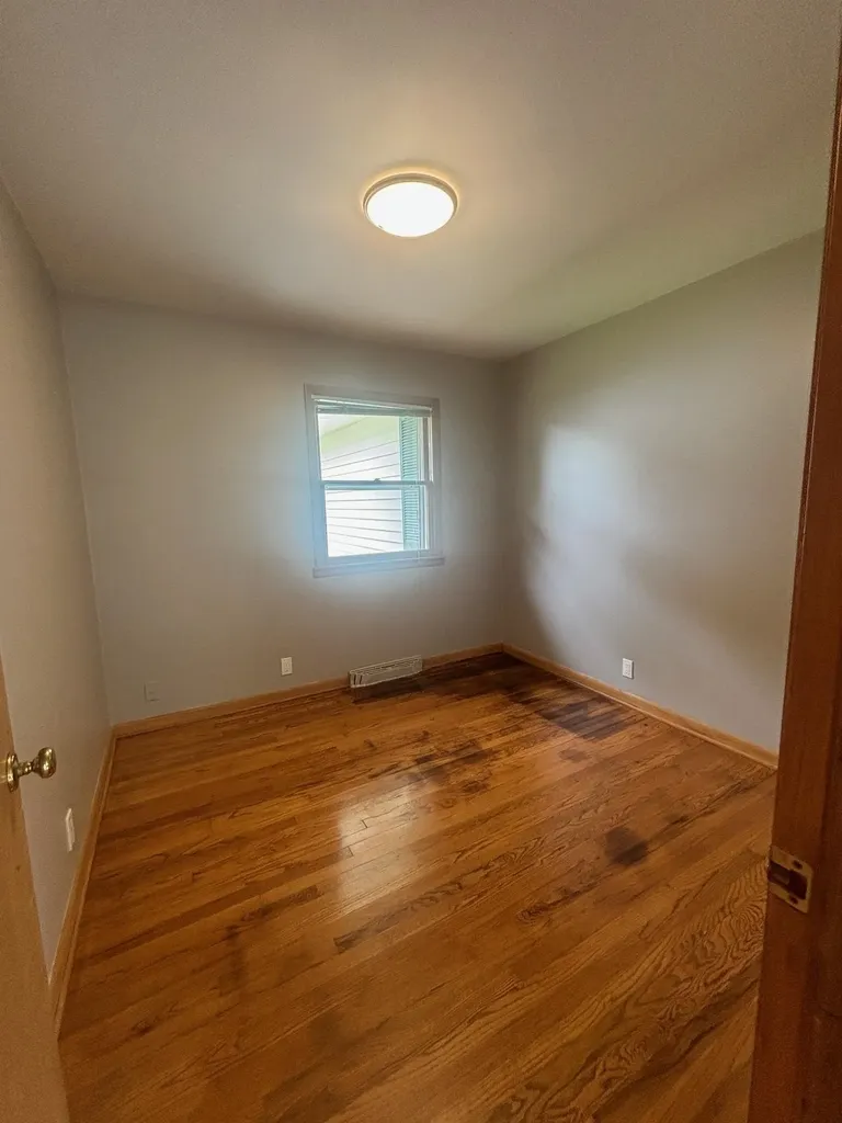 120 E 9th Halstead KS 67056