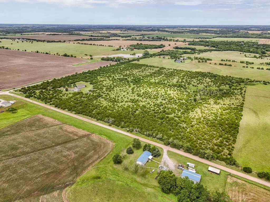 10+/- Acres At 12th Road & 51st Road Douglass KS 67039