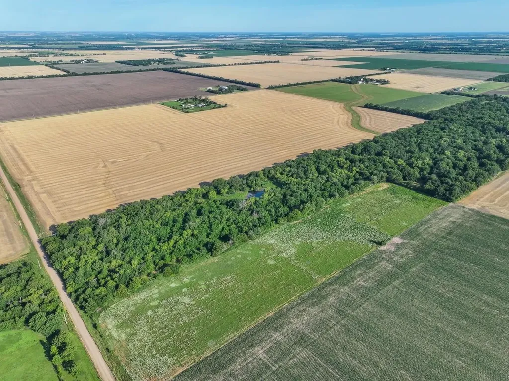 000 SW 72nd Street Newton KS 67114