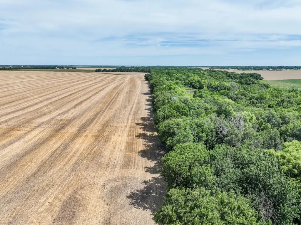 000 SW 72nd Street Newton KS 67114