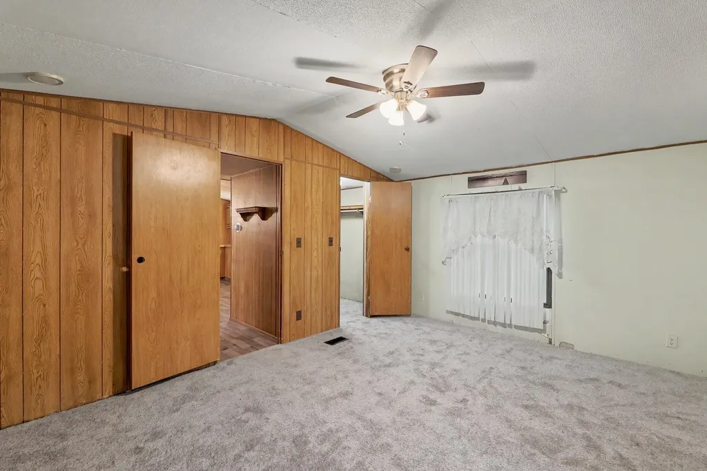 1635 S Vine Street Wichita KS 67213
