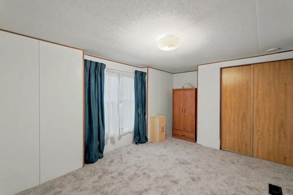 1635 S Vine Street Wichita KS 67213