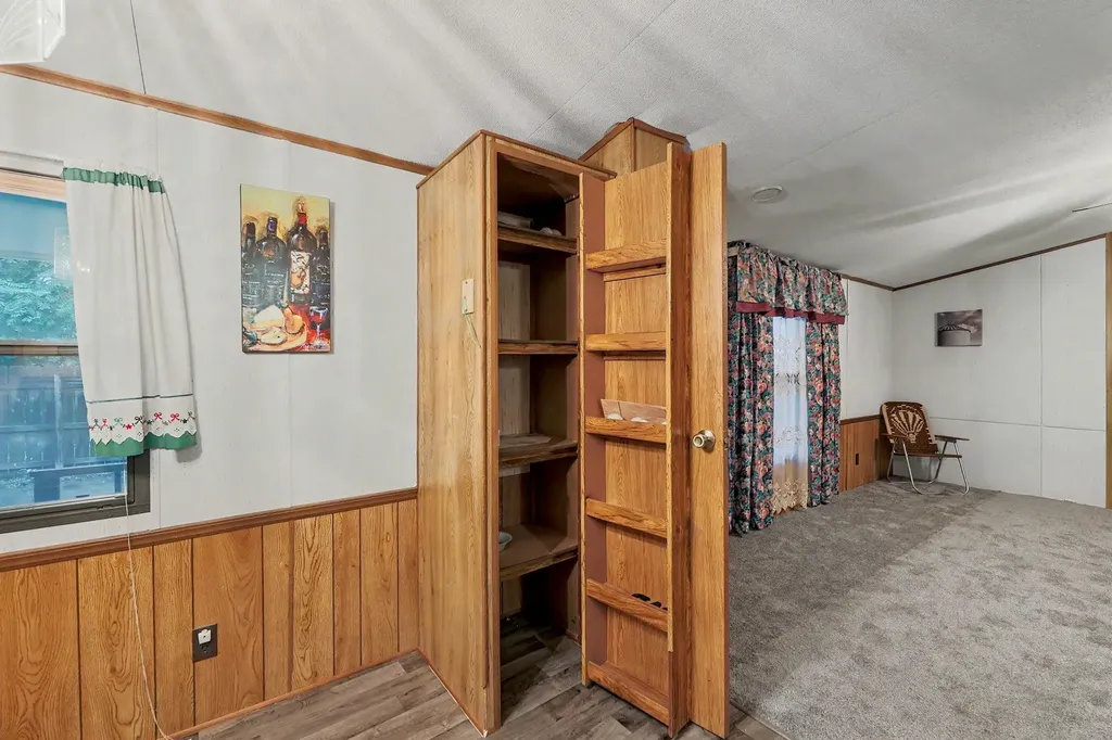 1635 S Vine Street Wichita KS 67213