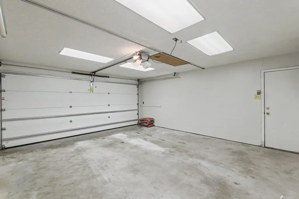 1635 S Vine Street Wichita KS 67213