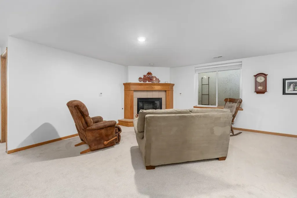 1009 S Sandalwood Street Wichita KS 67230