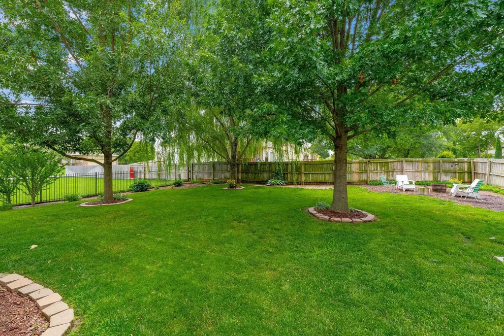1009 S Sandalwood Street Wichita KS 67230
