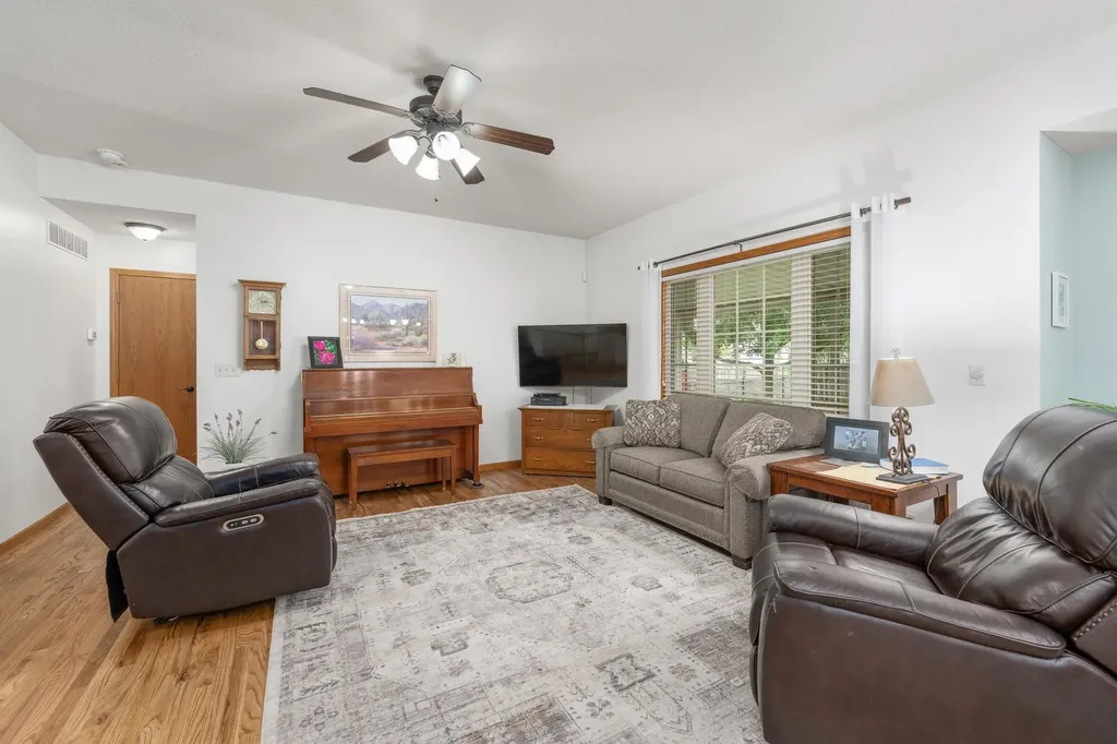 1009 S Sandalwood Street Wichita KS 67230