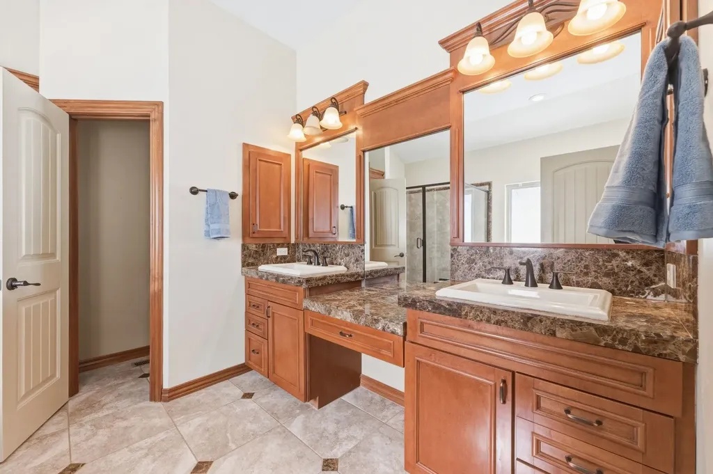 13716 E Mainsgate Street Wichita KS 67228