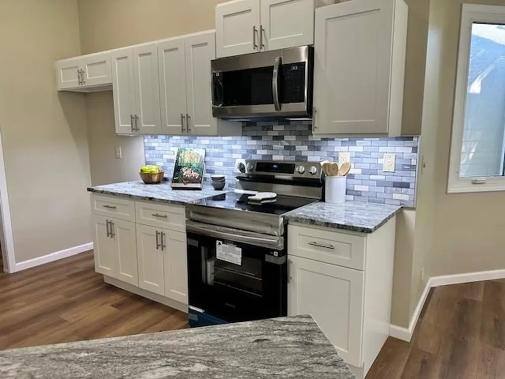 3201 N Lakecrest Wichita KS 67205