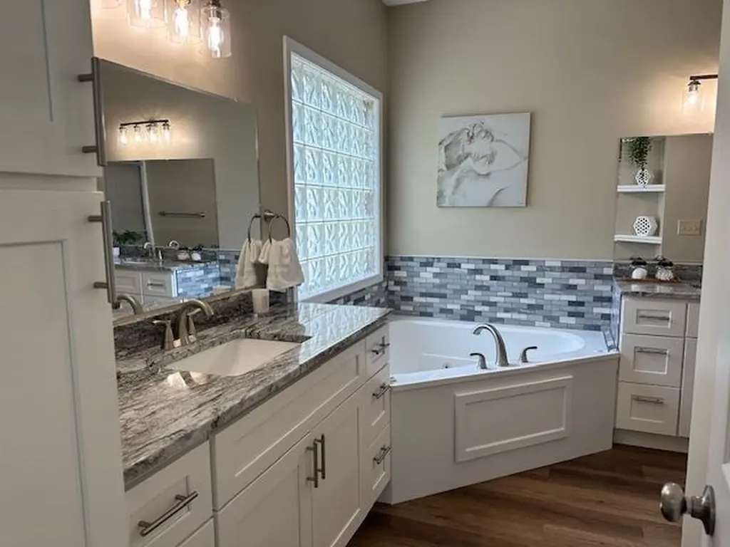 3201 N Lakecrest Wichita KS 67205