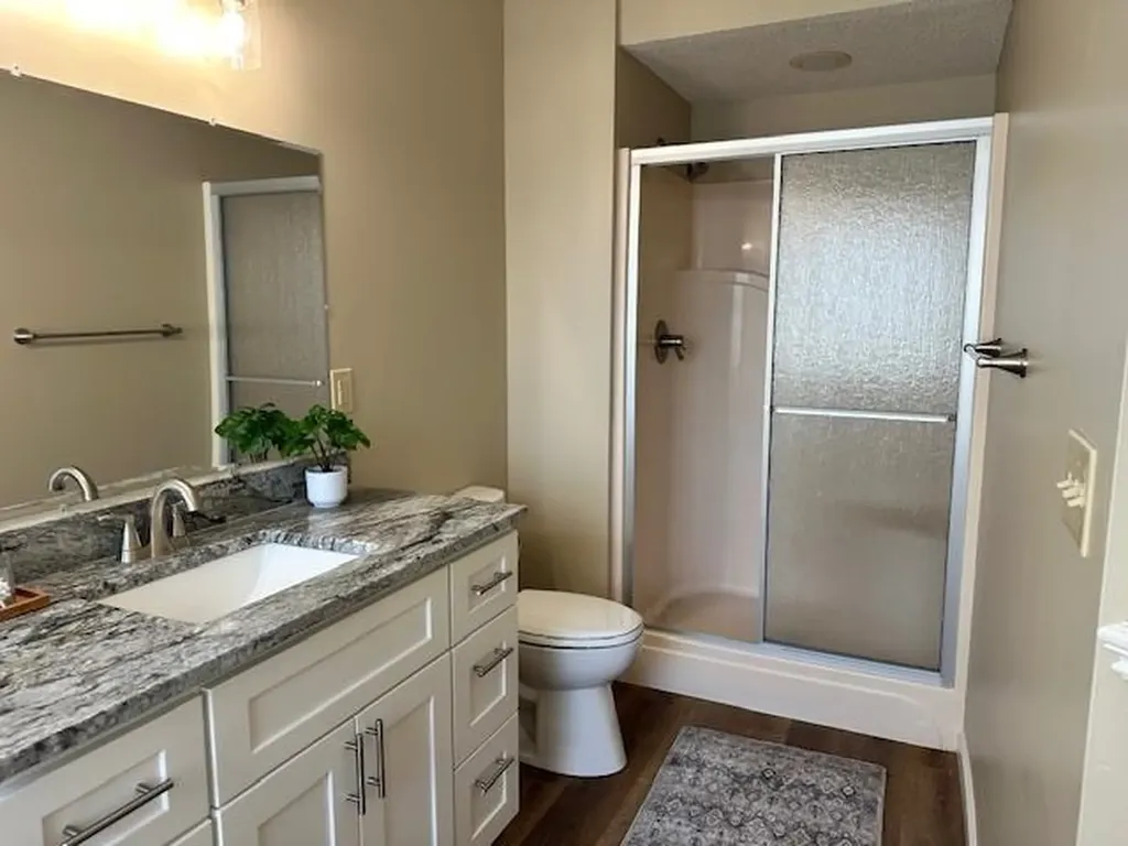 3201 N Lakecrest Wichita KS 67205