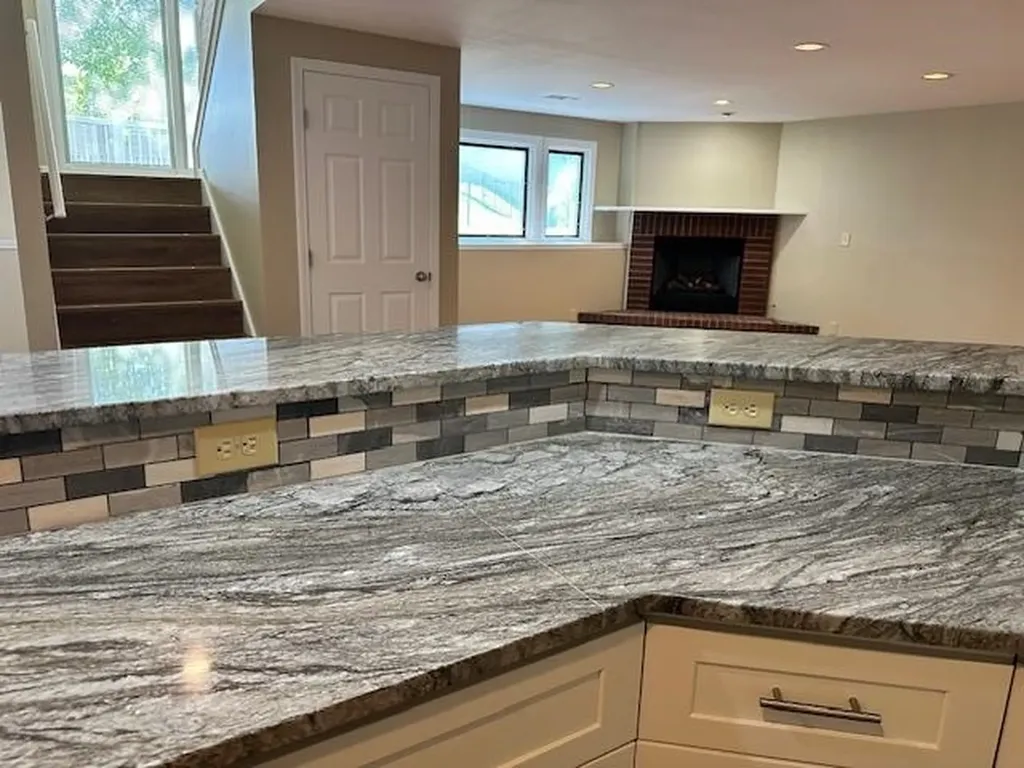 3201 N Lakecrest Wichita KS 67205