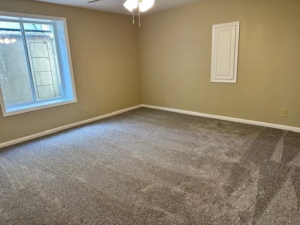 3201 N Lakecrest Wichita KS 67205