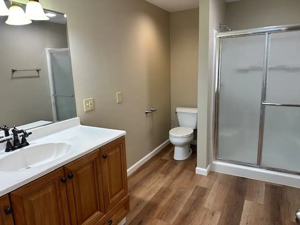 3201 N Lakecrest Wichita KS 67205