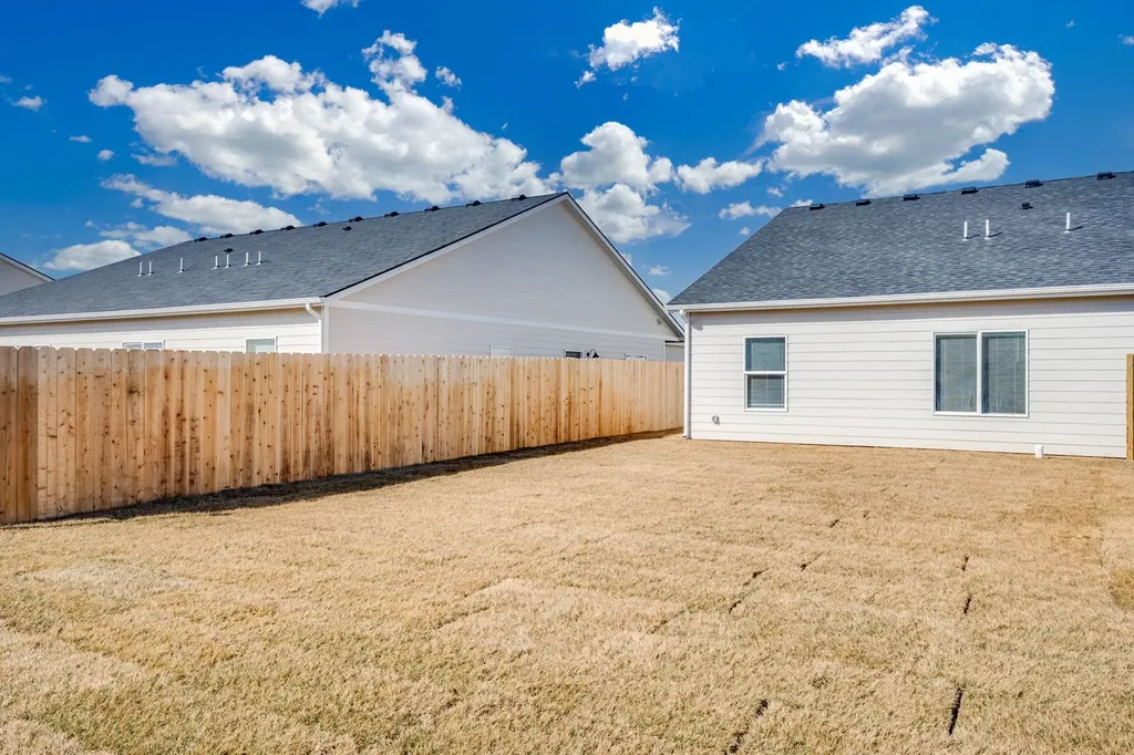 16915 W Kashmir Goddard KS 67052