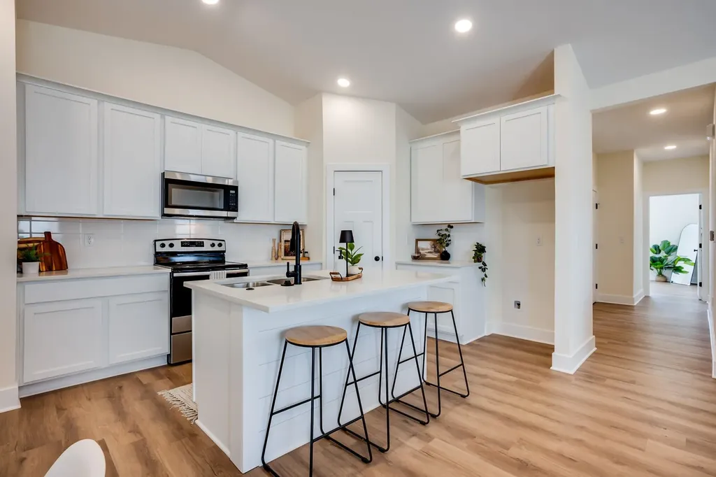 16915 W Kashmir Goddard KS 67052