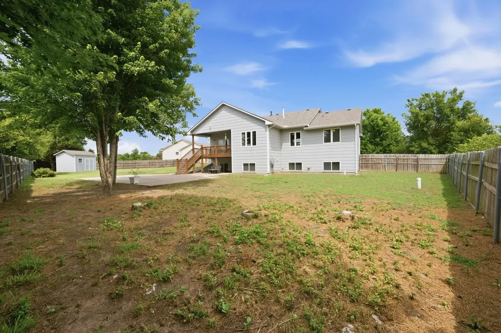 201 N Tanner Trail Court Valley Center KS 67147