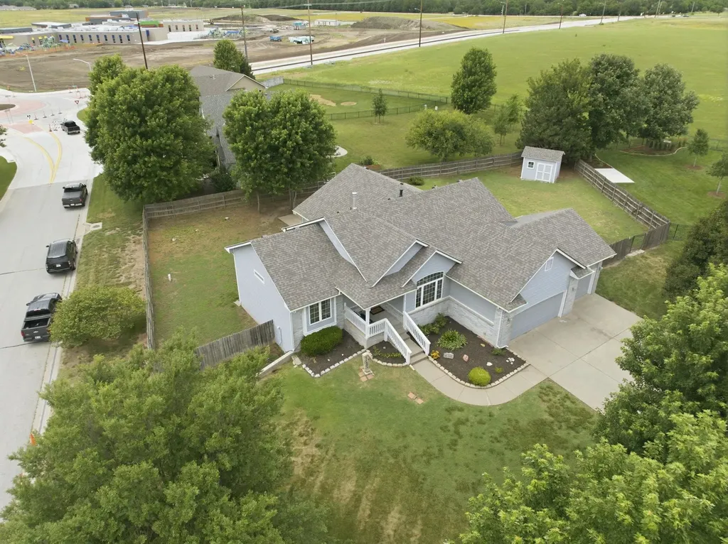 201 N Tanner Trail Court Valley Center KS 67147