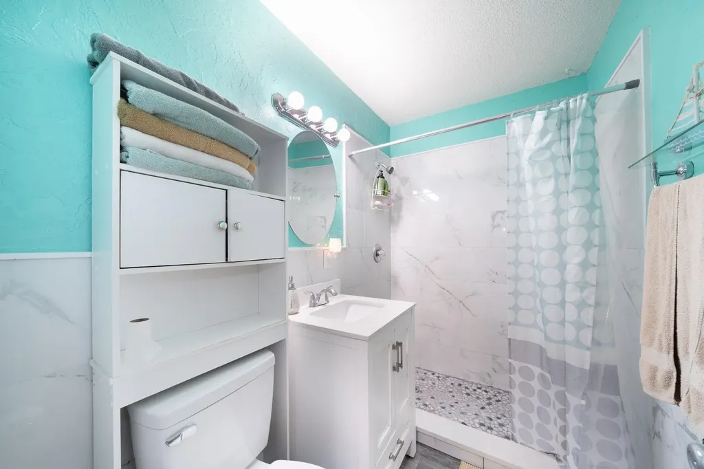 4592 S Brookhaven Wichita KS 67216