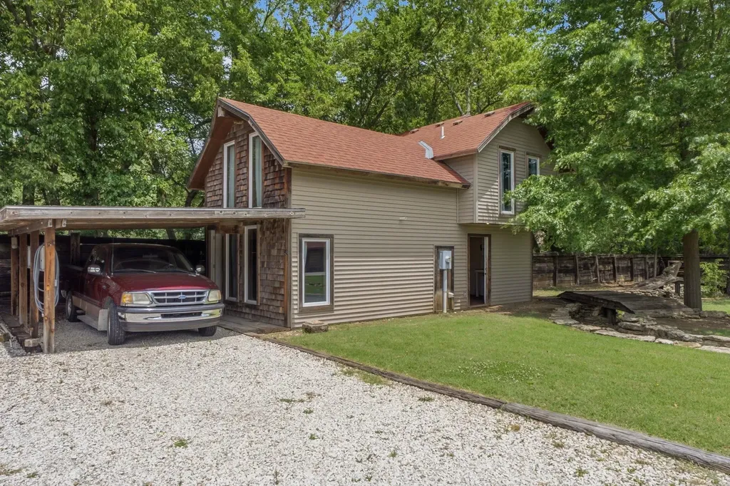 416 W North Street Leon KS 67074