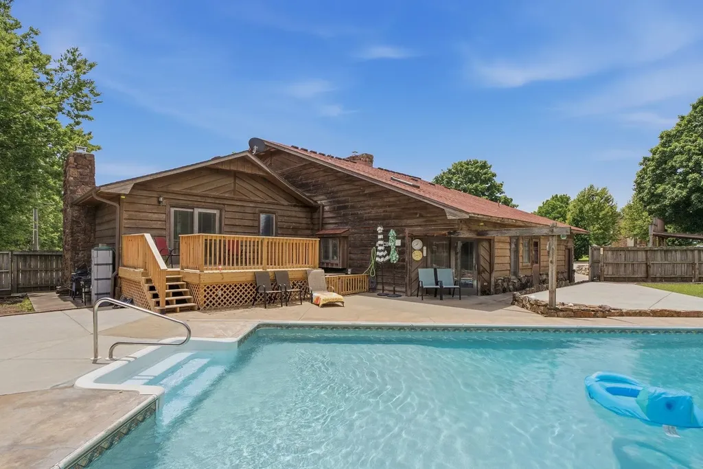 416 W North Street Leon KS 67074