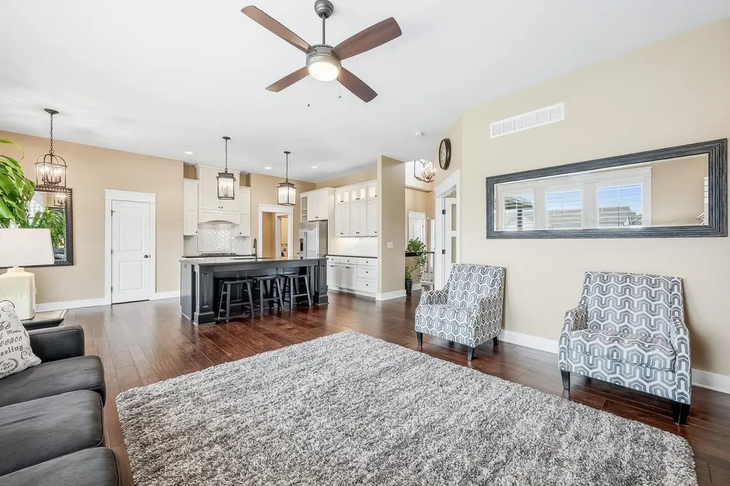2511 N Ridgehurst Wichita KS 67228