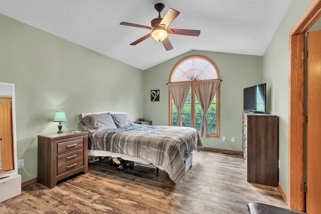 851 Meadowlark Lane Newton KS 67114