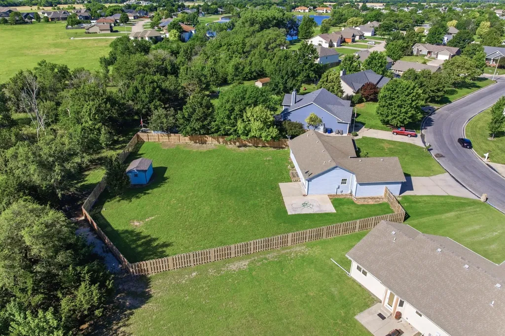 851 Meadowlark Lane Newton KS 67114