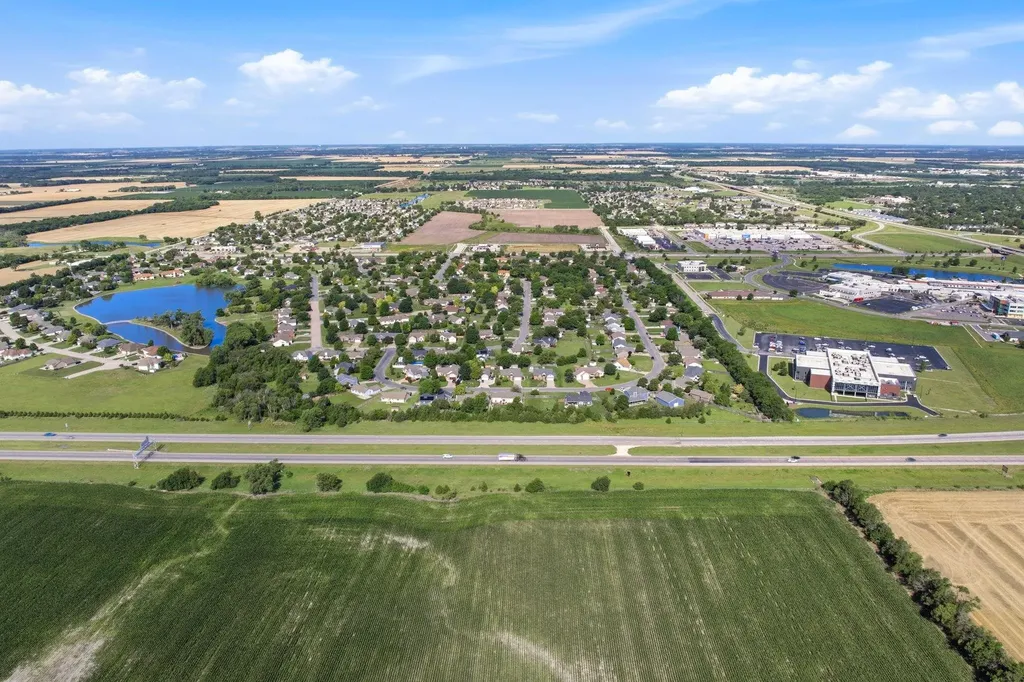 851 Meadowlark Lane Newton KS 67114