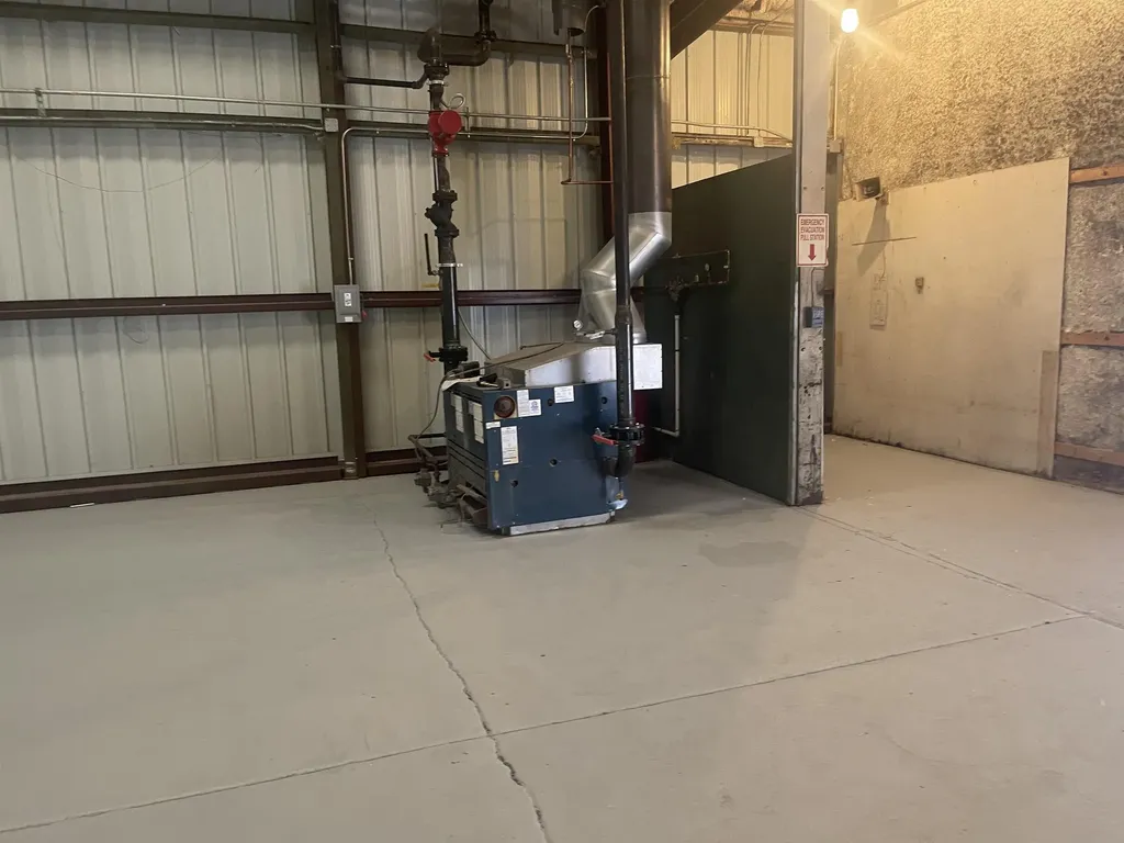 201 S Cedar Valley Center KS 67147